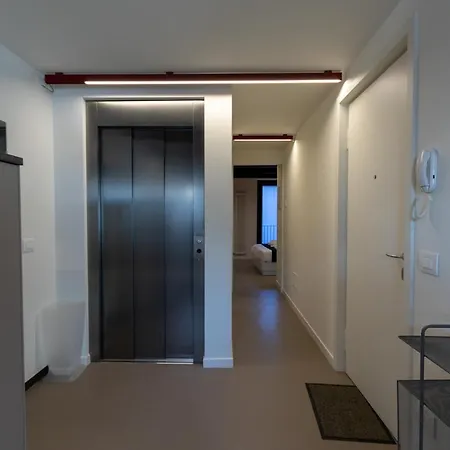 Veronajourneys Apartment